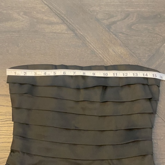 Sutton Studio Strapless black layered full length - Picture 7 of 11